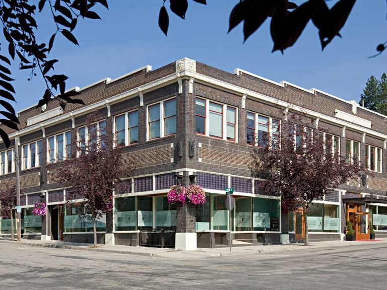 Priest River Chamber of Commerce International Selkirk Loop