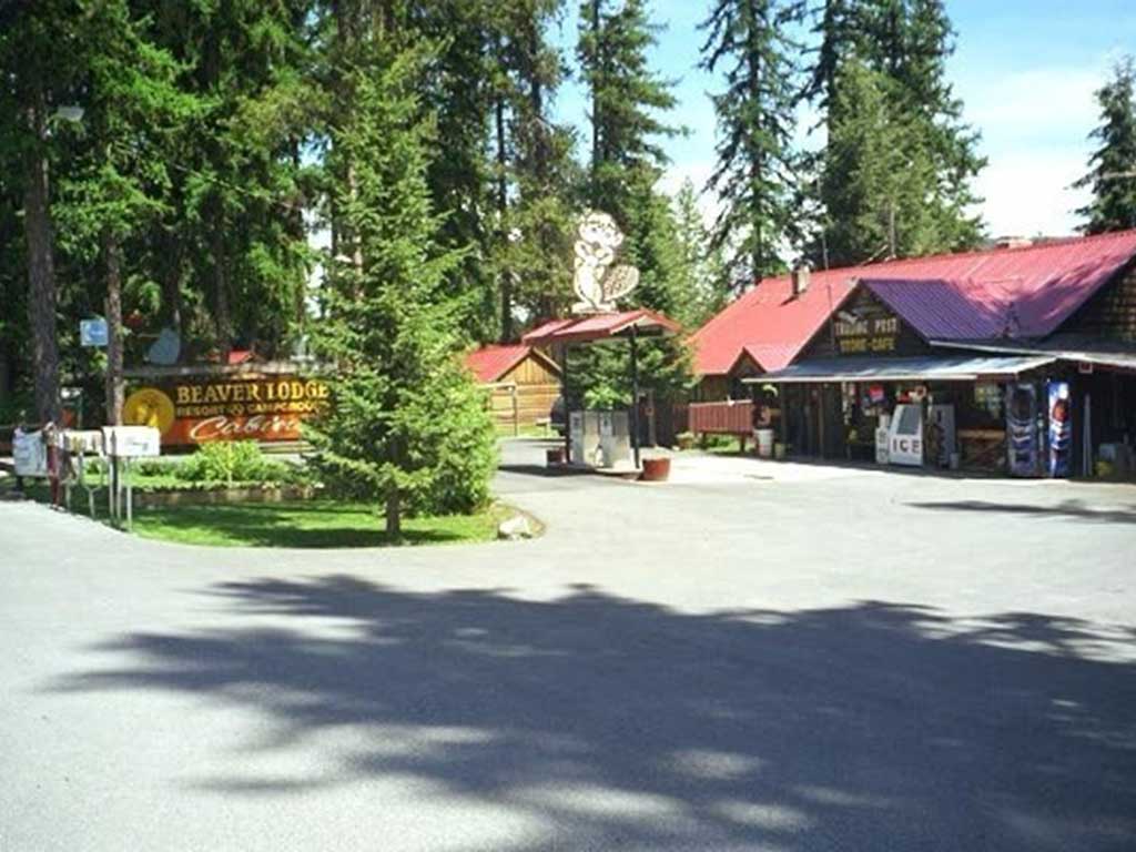 Beaver Lodge Resort and Campground International Selkirk Loop
