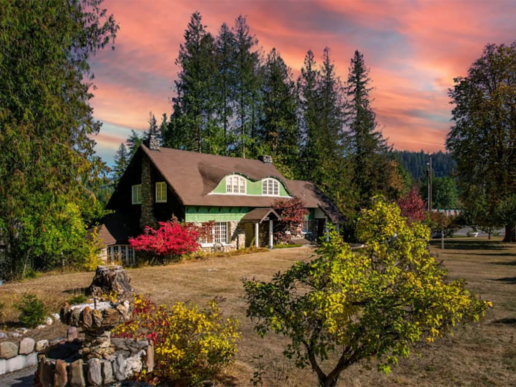 Metaline Falls International Selkirk Loop